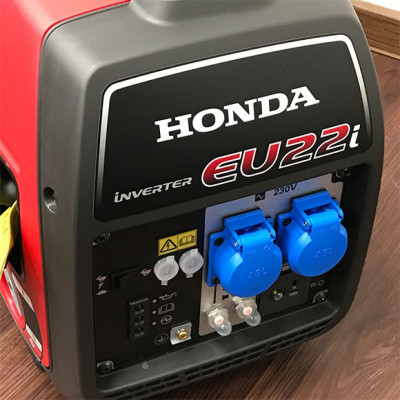 Інверторний бензиновий генератор Honda EU22i