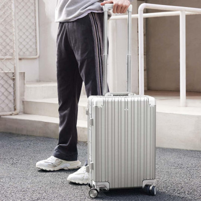 Чемодан Xiaomi 90 Points Business Aluminium Frame Suitcase 28" Obsidian Black (6941413215770)
