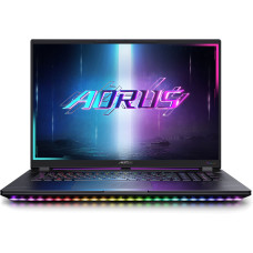 GIGABYTE Aorus MASTER 16 (AORUS_16_BYHC5UAE65S)