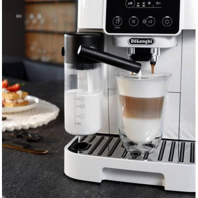 Кофемашина автоматическая Delonghi Magnifica Start ECAM 220.61.W
