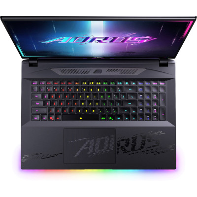 GIGABYTE AORUS MASTER 18 BYH (BYHC5EED65SP)