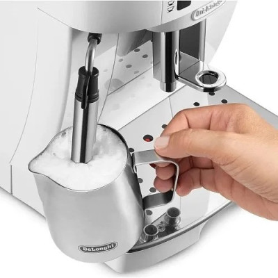 Кофемашина автоматическая Delonghi Magnifica S ECAM 21.117.W