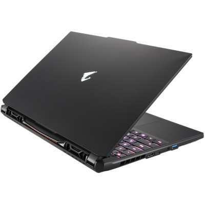 GIGABYTE AORUS 15 XE4 (XE4-73UKB14SH)