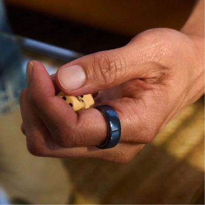 Oura Ring 4 Ceramic Midnight Size 9 (JZ90-57455-09) Oura Ring 4 Ceramic Midnight Size 9 (JZ90-57455-09)